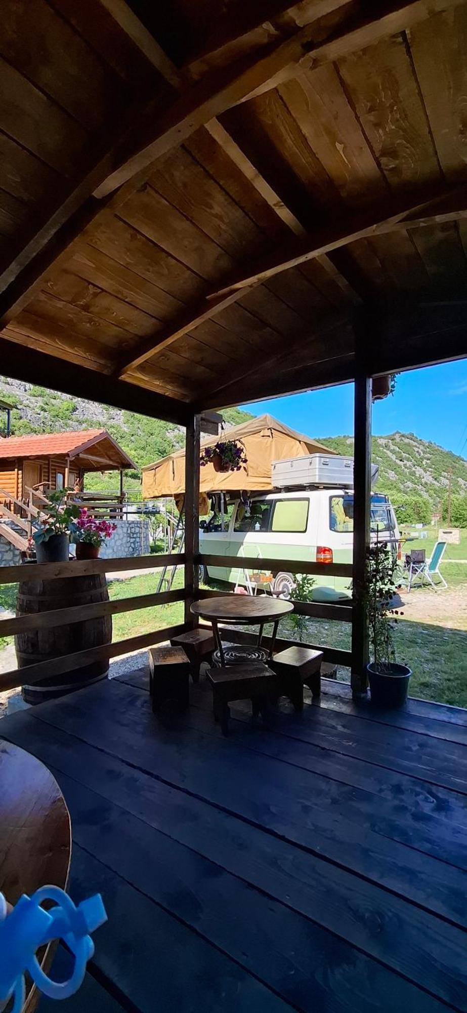 Отель Camp Sunny Hills Вирпазар Экстерьер фото